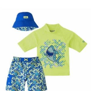 ☀️ Toddler swim set with rashguard, trunks and matching hat ☀️